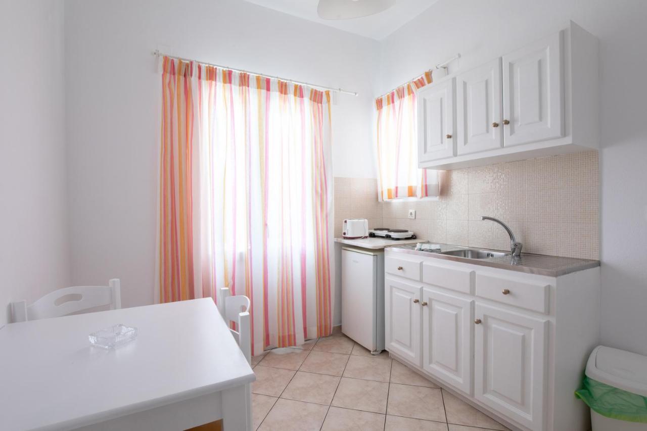 Eleftheria Hotel & Apartments Ορνός Εξωτερικό φωτογραφία